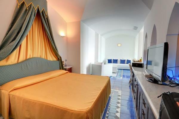 Grand Hotel San Pietro Палинуро Екстериор снимка
